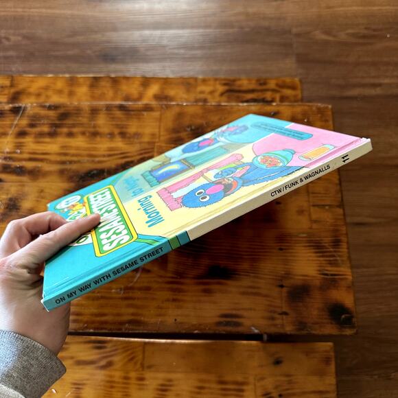 Vintage 1989 On My Way With Sesame Street Morning To Night Hardcover Book - Picture 10 of 10